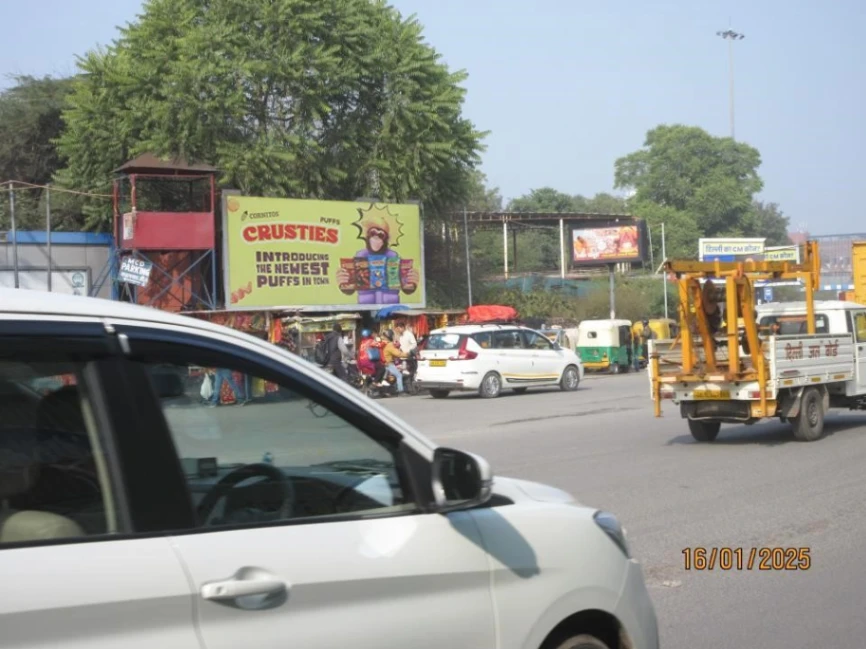 Kalkaji, Outer Ring Road Towards Ashram