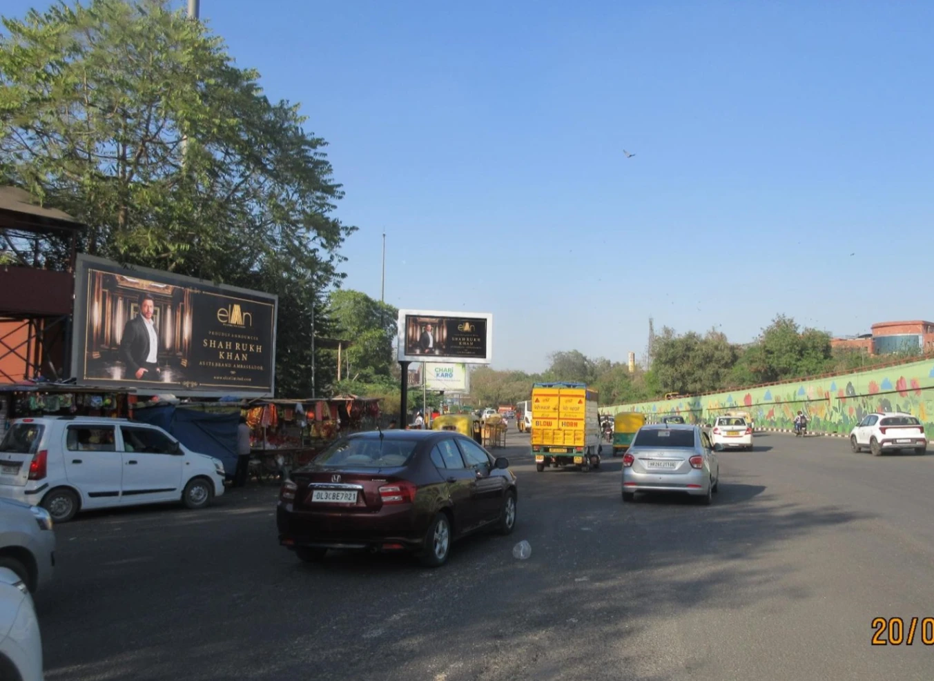 Unipole Advertising in Kalkaji Outer Ring Road Towards Ashram