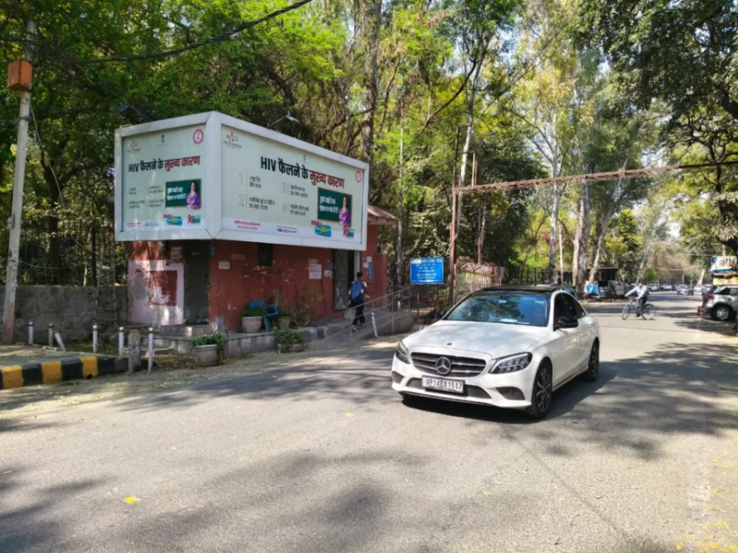 Unipole Advertising in SDA Market