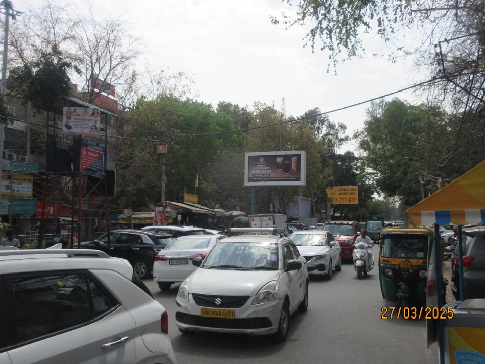 Unipole Advertising in Malviya Nagar Market – Haldirams