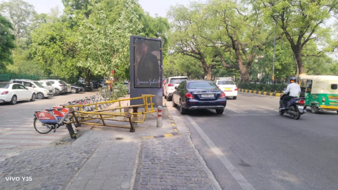 Lodhi Gate 1