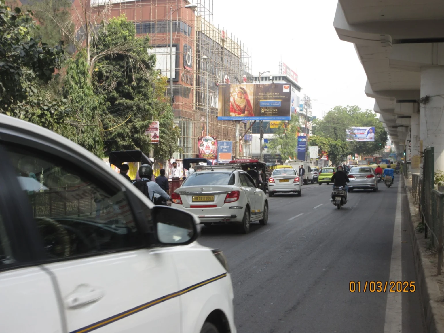 Unipole Advertising in Karol Bagh After Metro Drishti IAS (Patel Nagar to KB)