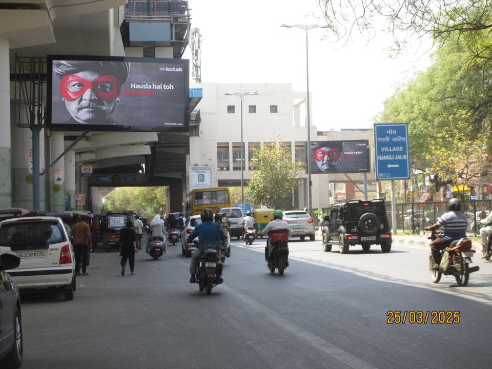 Unipole Advertising in Janakpuri East Metro Station